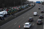 Paris siege French farmers encircle capital with an angry blockade  The Washington Post Paris siege French farmers encircle capital with an angry blockade  The Washington Post