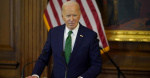 Despite Bidens jabs at Trump at DC roast he warns of threat to democracy  CBS News Despite Bidens jabs at Trump at DC roast he warns of threat to democracy  CBS News