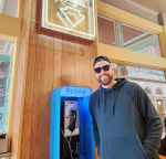 Travis Kelce stops by Geracis Slice Shop in Cleveland after vacation with Taylor Swift clevelandcom Travis Kelce stops by Geracis Slice Shop in Cleveland after vacation with Taylor Swift clevelandcom