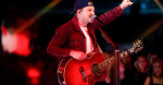 Morgan Wallen arrested on felony charges in Nashville after allegedly throwing chair from bar rooftop  CBS News Morgan Wallen arrested on felony charges in Nashville after allegedly throwing chair from bar rooftop  CBS News